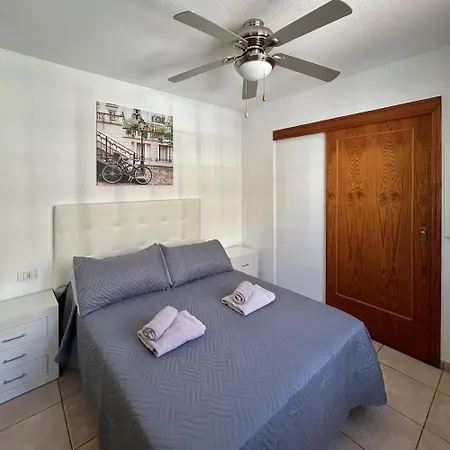 Bright 2 Bedroom In Diamantes 3k212 Apartment