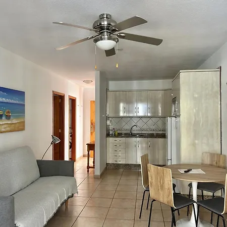 Bright 2 Bedroom In Diamantes 3k212 Apartment Los Cristianos (Tenerife)